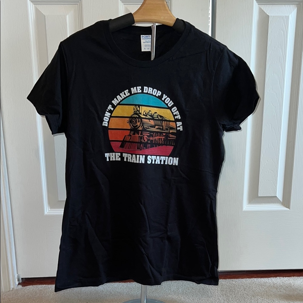 Yellowstone Inspired Train Station Women’s T-Shirt size Medium